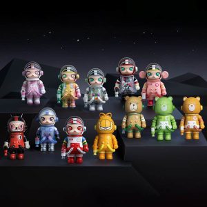 Alternative view of MEGA SPACE MOLLY 100% Series 3