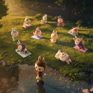 Alternative view of THE MONSTERS Lazy Yoga Series Figures