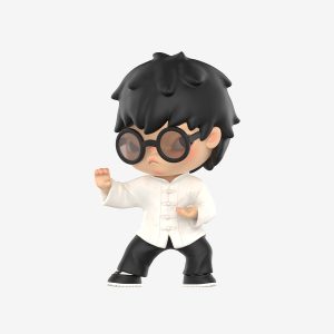 Alternative view of Hirono × CLOT Series Figures