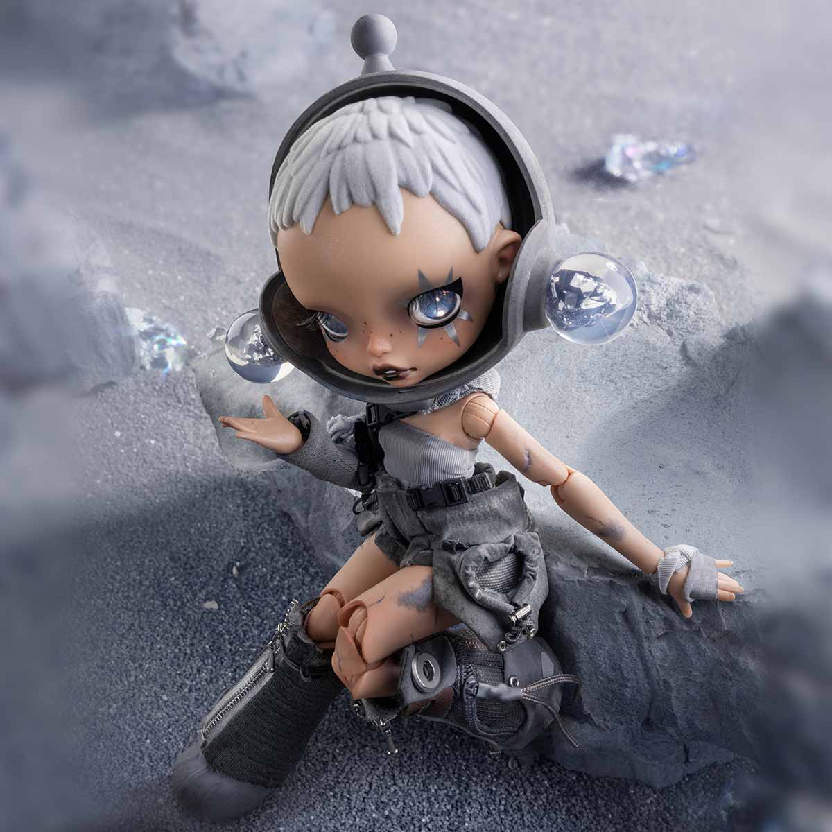 SKULLPANDA × HAMCUS 1/6 Action Figure - Image 5