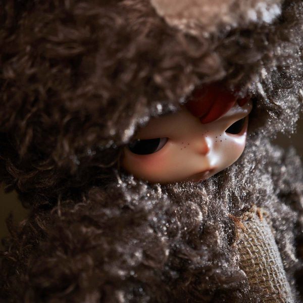 Hirono Bear Vinyl Plush Doll - Image 7