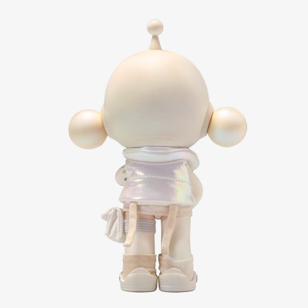 SKULLPANDA OOTD Light Chaser Figurine - Image 5